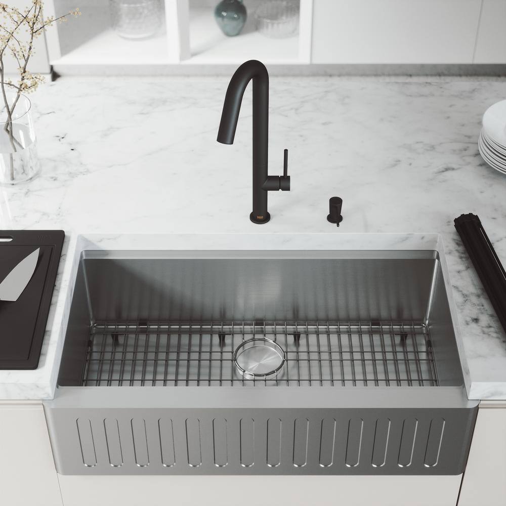 Oxford 36" Stainless Steel Farmhouse Kitchen Sink with Accessories