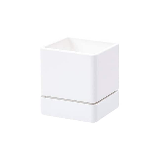 White Plastic Indoor/Outdoor Planter with Saucer (4.5 in. W x 4.5 in. H)