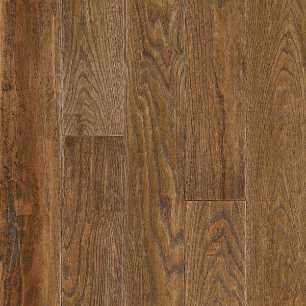 Bruce American Vintage Wilderness Trek Red Oak 3/4 in. T x 5 in. W Scraped Solid Hardwood Flooring (23.5 sq.ft./ctn)