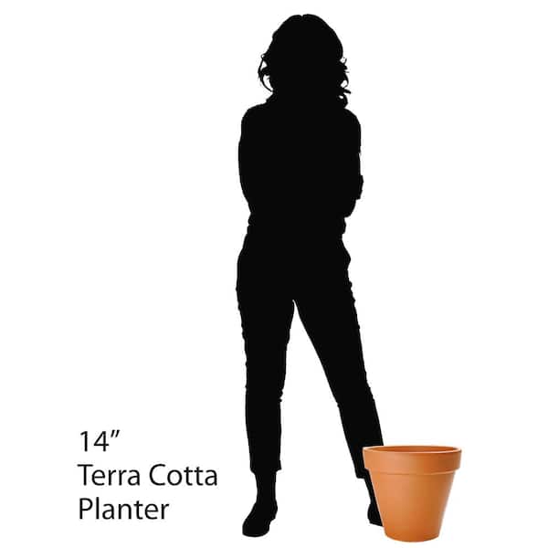 https://images.thdstatic.com/productImages/e2c7167f-9d93-4483-ad61-9a98f5db06cc/svn/terra-cotta-pennington-plant-pots-100043020-44_600.jpg