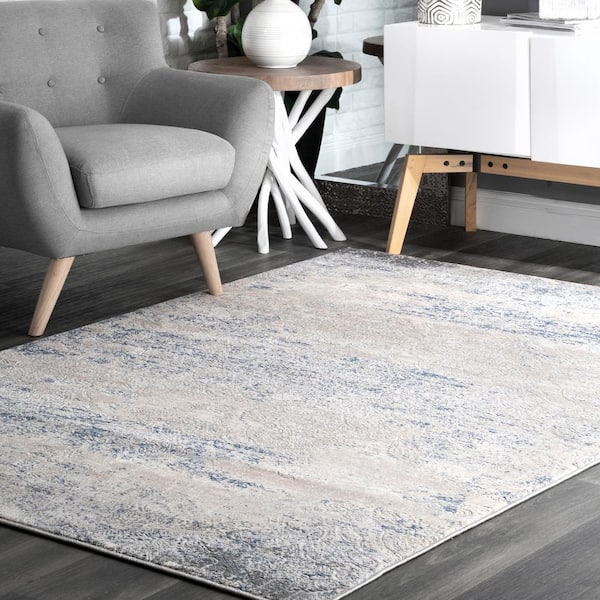Twilight Tribal Distressed 2 ft. 6 in. x 6 ft. Silver Indoor Runner Rug