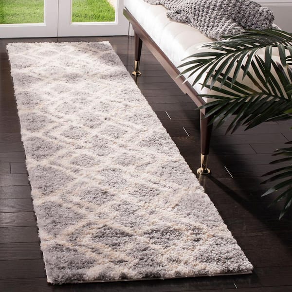Berber Shag Gray/Cream 2 ft. x 6 ft. Multi-Diamond Geometric Runner Rug
