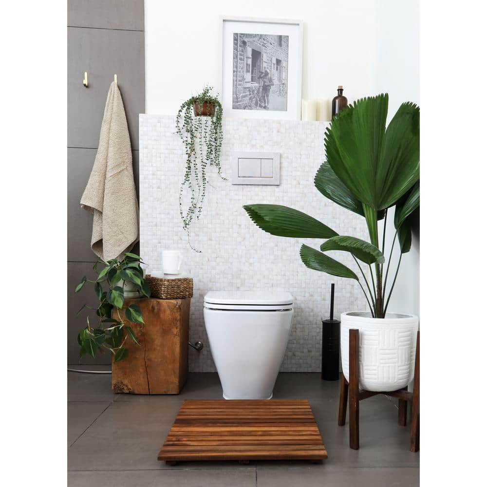 Nordic Teak 19.6" Square Oiled Shower Mat