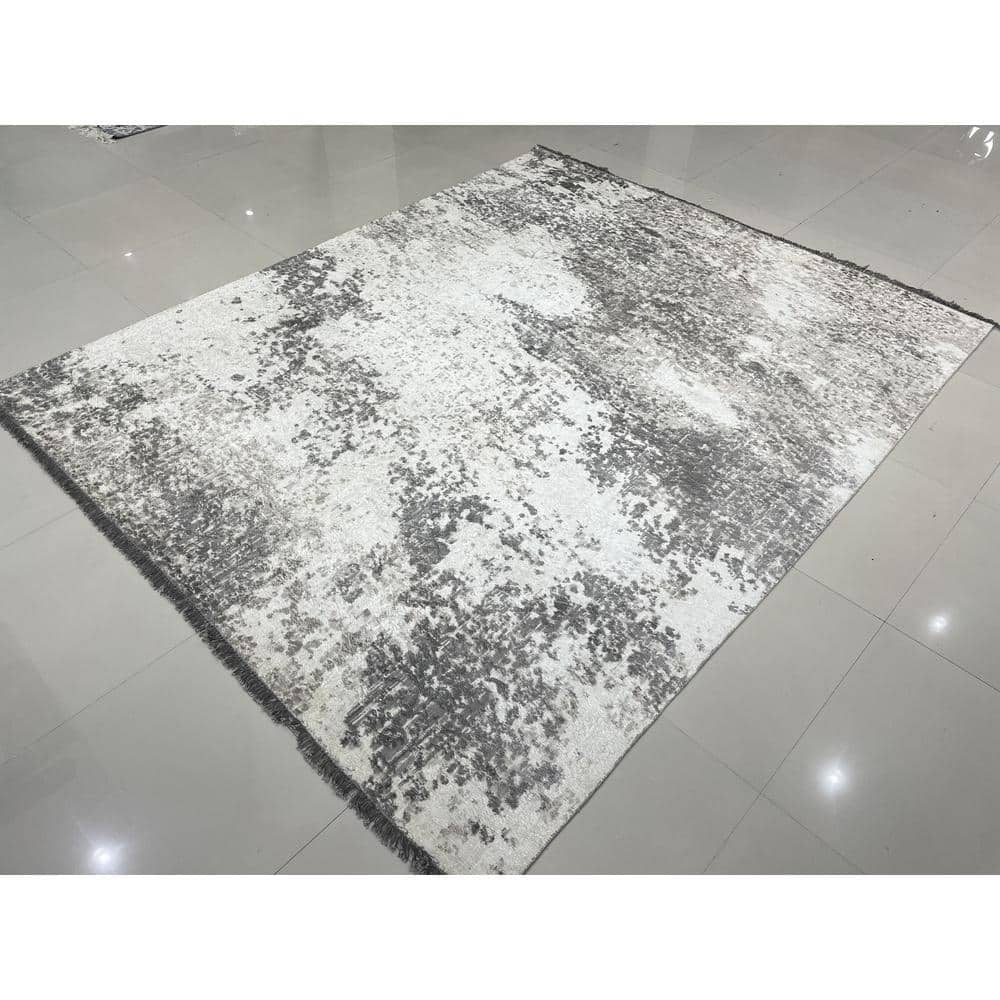 Ivory Beige Hand-Knotted Wool Area Rug, 7' x 9'