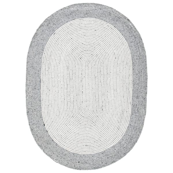 SAFAVIEH Braided Gray/Ivory 4 ft. x 6 ft. Oval Striped Area Rug