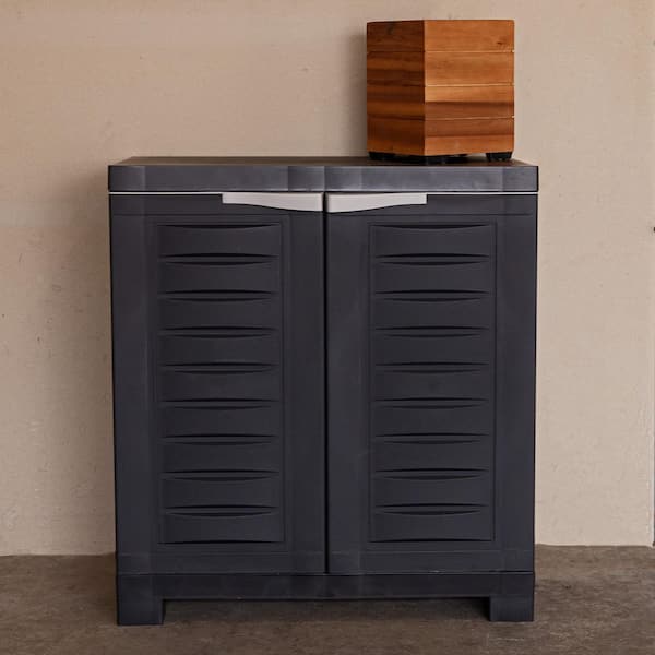 Sunnydaze Heavy-Duty Plastic Storage 23.25 in. W x 25.5 in. H x