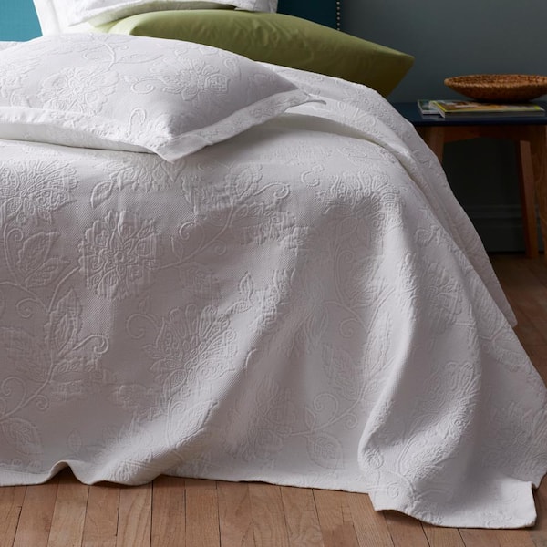 matelasse coverlet queen