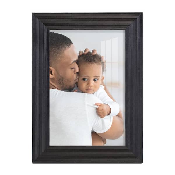 Wexford Home Grooved 4 in. x 6 in. Black Picture Frame