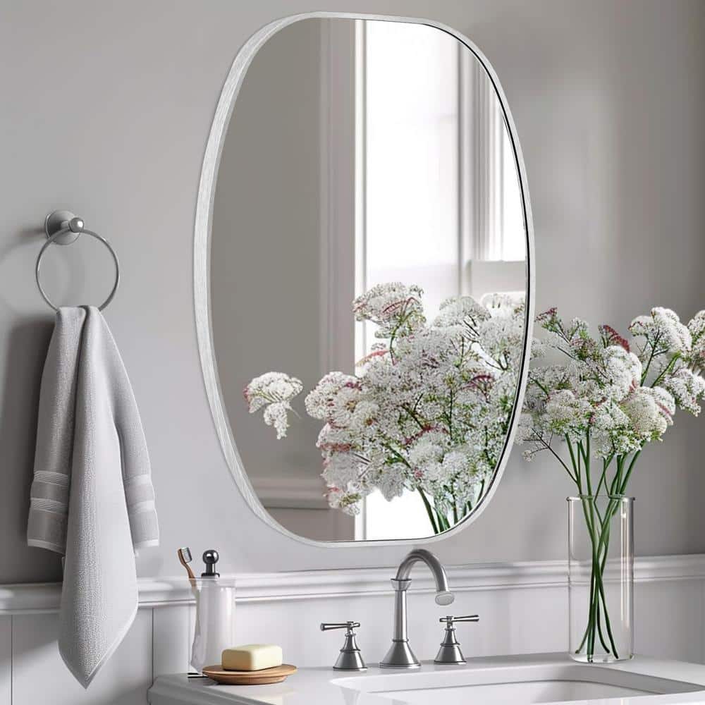 Reviews for LuxHomez 24 in. W x 36 in. H Silver Oval Wall Mirror