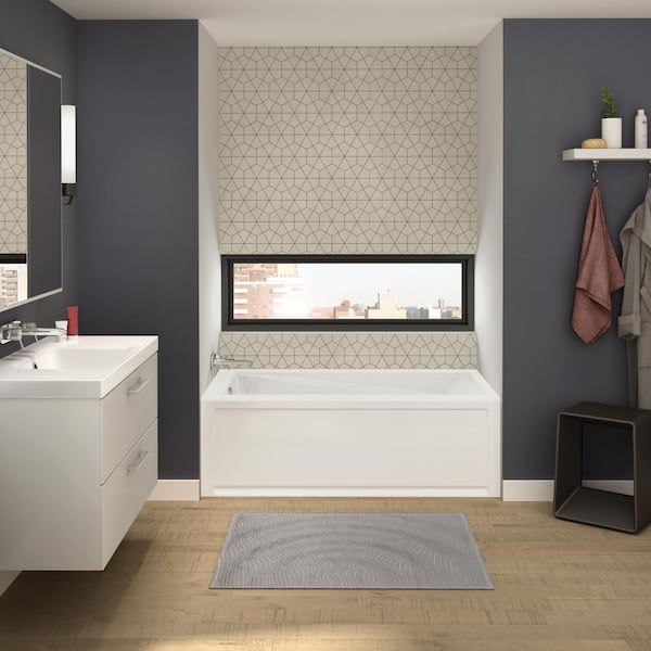 New Town 60 in. x 30 in. Acrylic Right Drain Rectangular Alcove Soaking Bathtub in White