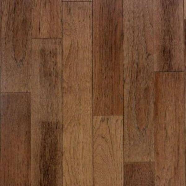Innovations American Hickory Laminate Flooring - 5 in. x 7 in. Take Home Sample