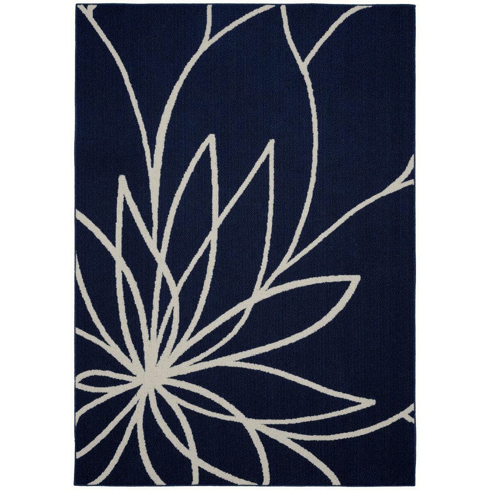 Indigo and Ivory Floral Synthetic 5' x 7' Area Rug