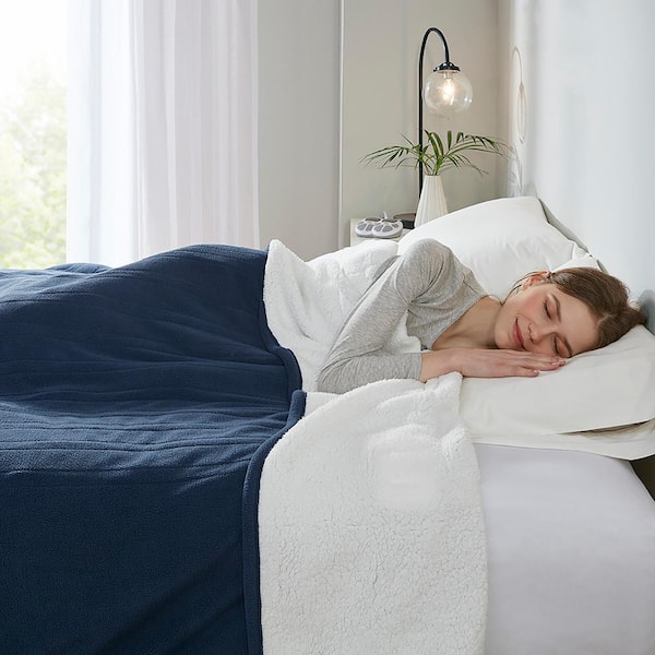 Fleece to Sherpa Blue Fleece Full Electric Blanket