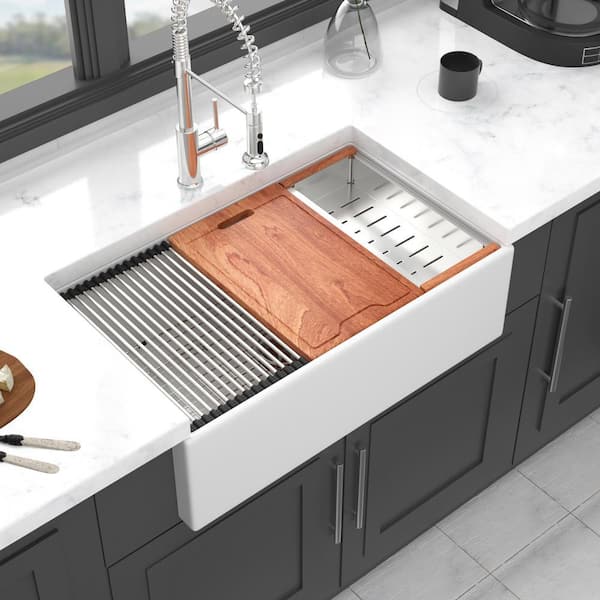 30 in. Farmhouse/Apron-Front Single Bowl White Ceramic Kitchen Sink with Workstation