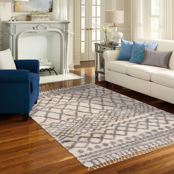 Caspian 3 ft. x 5 ft. Cream Moroccan Area Rug