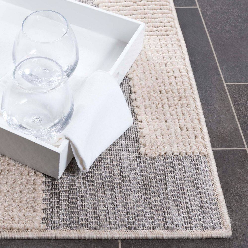 Gray Geometric 9' x 12' Synthetic Easy Care Rug