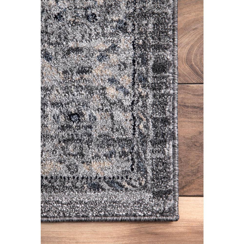 Vintage Medallion Gray 9' x 12' Synthetic Easy-Care Area Rug