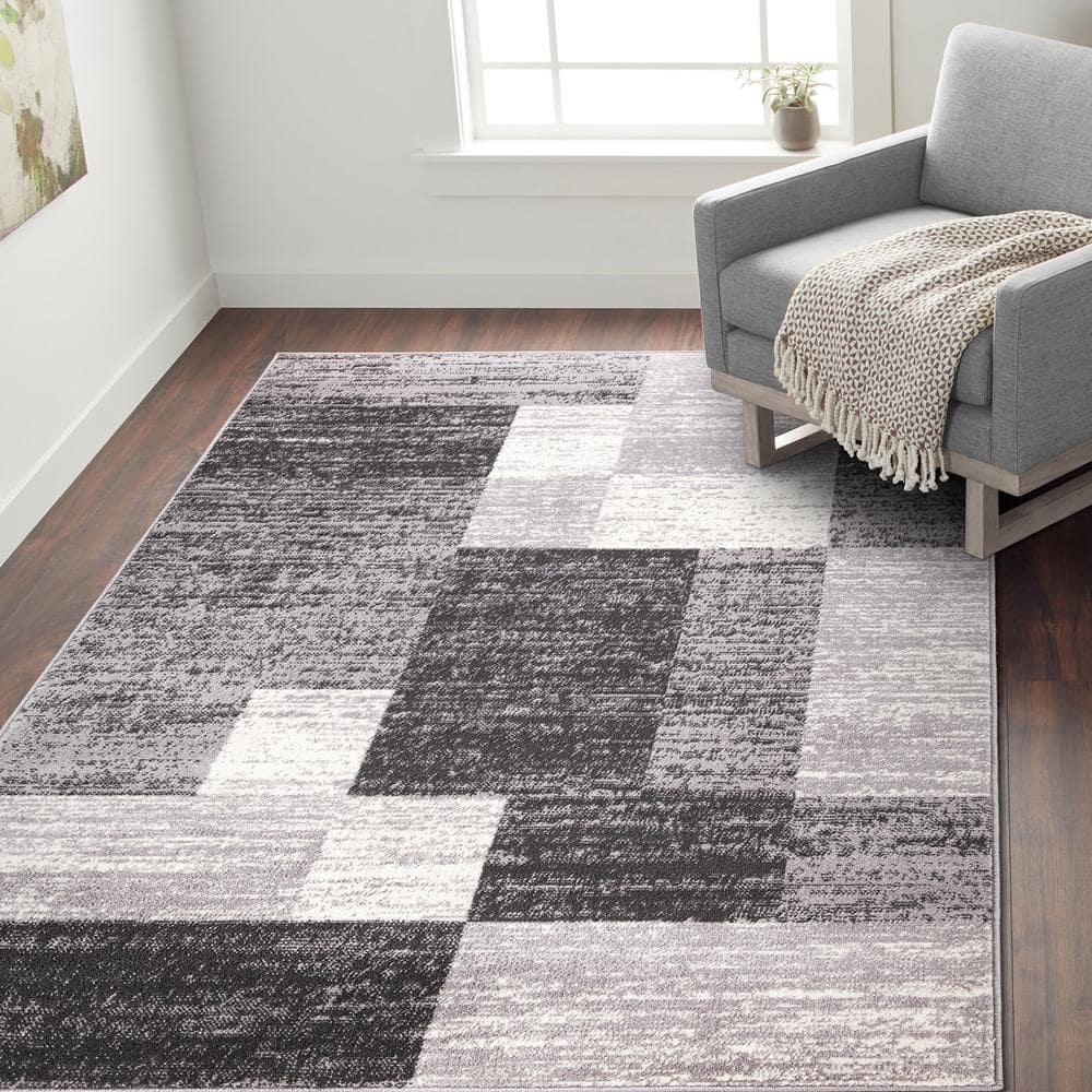 Gray Geometric Easy Care Synthetic Area Rug 8' x 10'