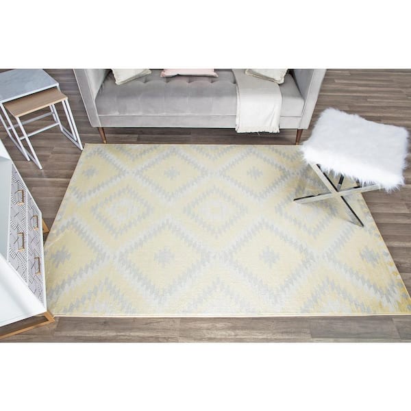 Bodrum Sunflower 2'x8' Moroccan Yellow Area Rug