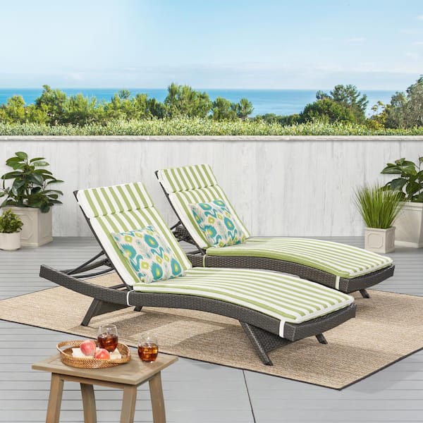 armless outdoor chaise