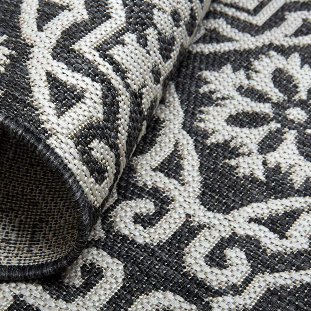 Black and Gray Medallion Synthetic 6' x 9' Easy-Care Area Rug