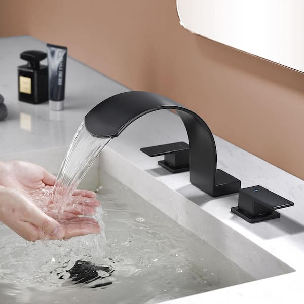2-Handle Deck-Mount Waterfall Roman Tub Faucet in Matte Black