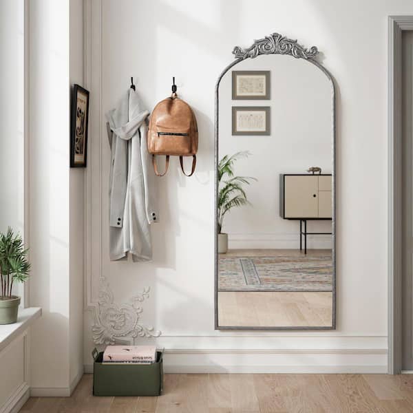 アンティーク　鏡 Antique Silver 24 in. W x 58 in. H Arched Metal Framed Floor