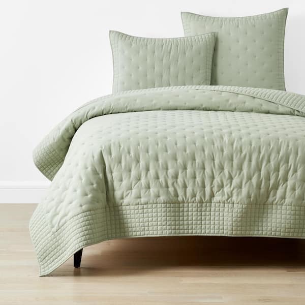 Pintuck Light Sage Twin Cotton Quilt