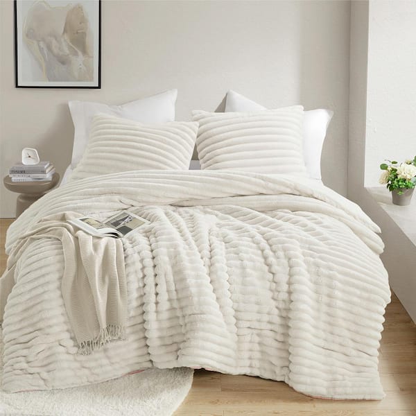Avril 2-Piece Ivory Microfiber Twin/Twin XL Fluffy Ribbed Plush Comforter Set