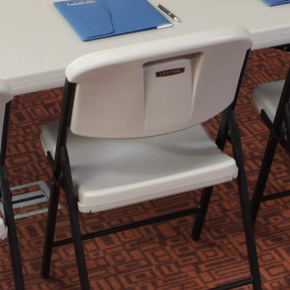 Putty Polyethylene and Steel Indoor/Outdoor Folding Chair Set