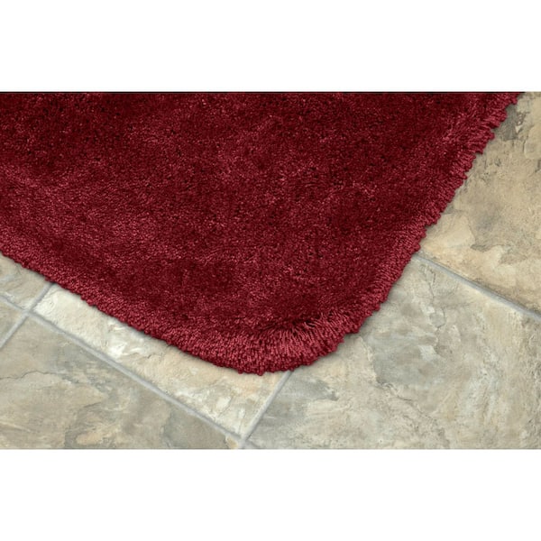 Finest Luxury Chili Pepper Red 21 in. x 34 in. Washable Bathroom 2-Piece Rug Set