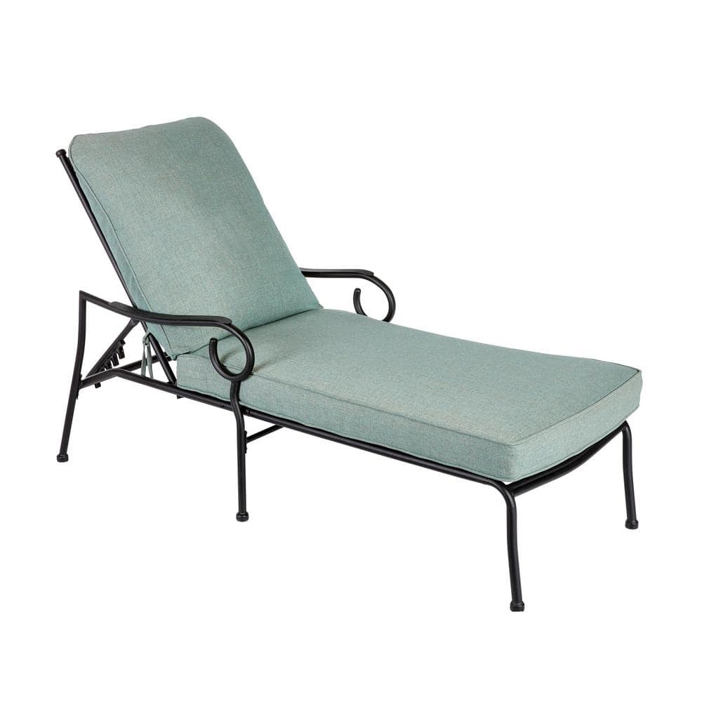 Hampton Bay Amelia Springs Outdoor Chaise Lounge with Spa Cushions FG