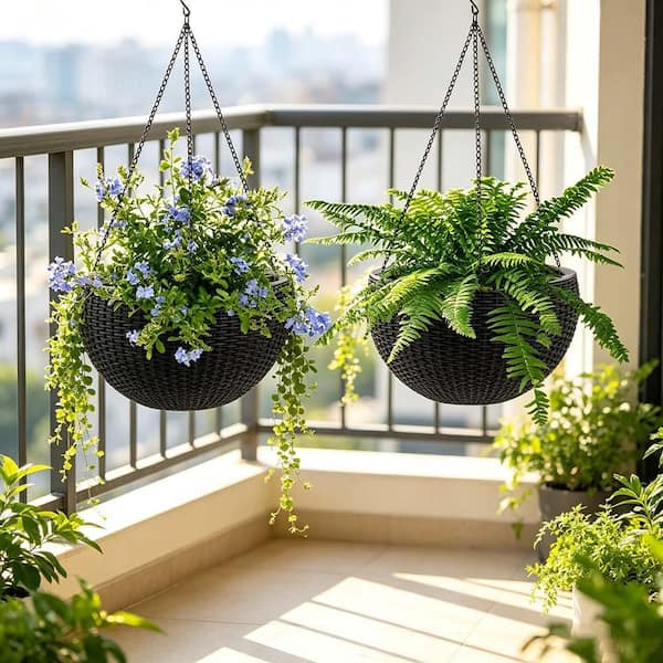 Black Resin Hanging Basket, Hanging Flower Basket Planter Pots, Hanging Planters for Indoor Outdoor Plants, 2-Pack W3213P383075Q