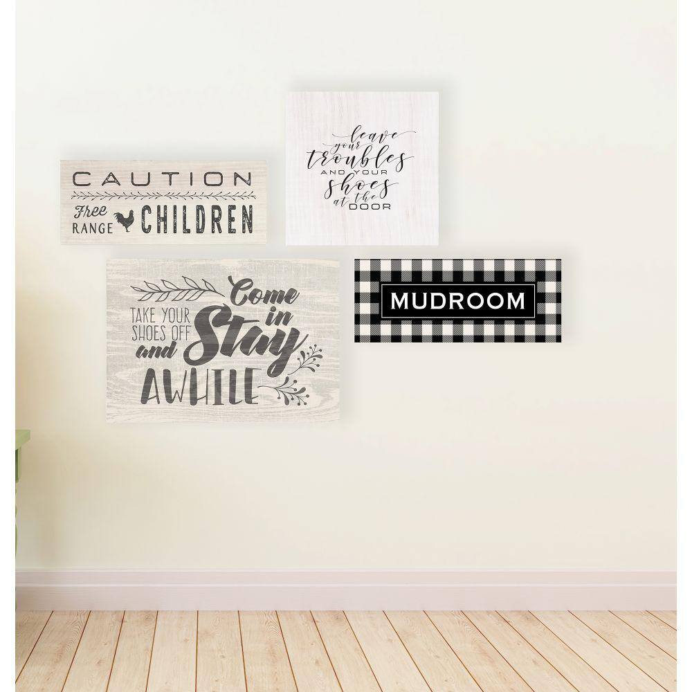 The Stupell Home Decor Collection Caution Free Range Children Wall Plaque Art, 7 x 0.5 x 17