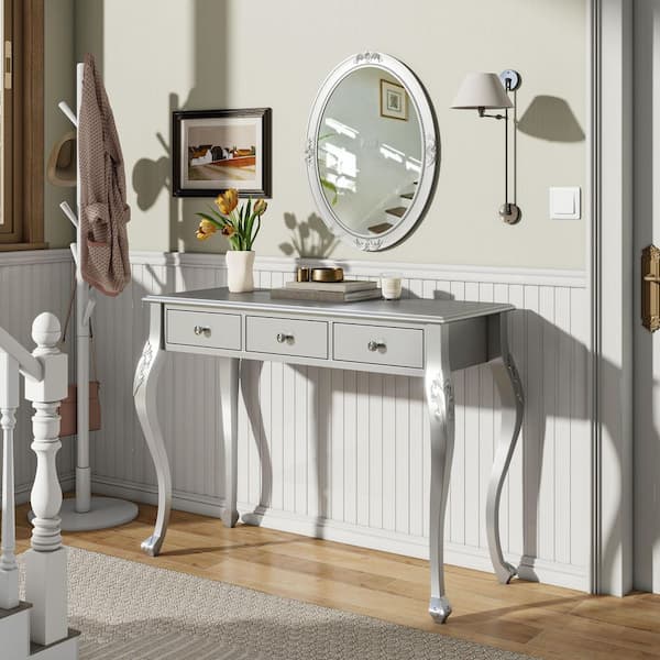 silver dresser with mirror Furniture of America Eliora & Mirrored its versatile design blends seamlessly with a variety of dcorstyles Furniture of America Emmeline Silver