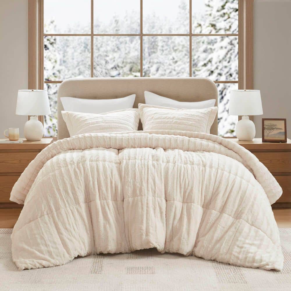 Madison Park York Champagne Faux Fur Full/Queen Comforter Set MP10