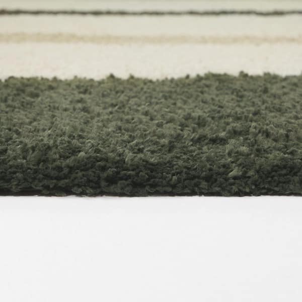 Gwendolyn Green 5 ft. x 7 ft. Area Rug