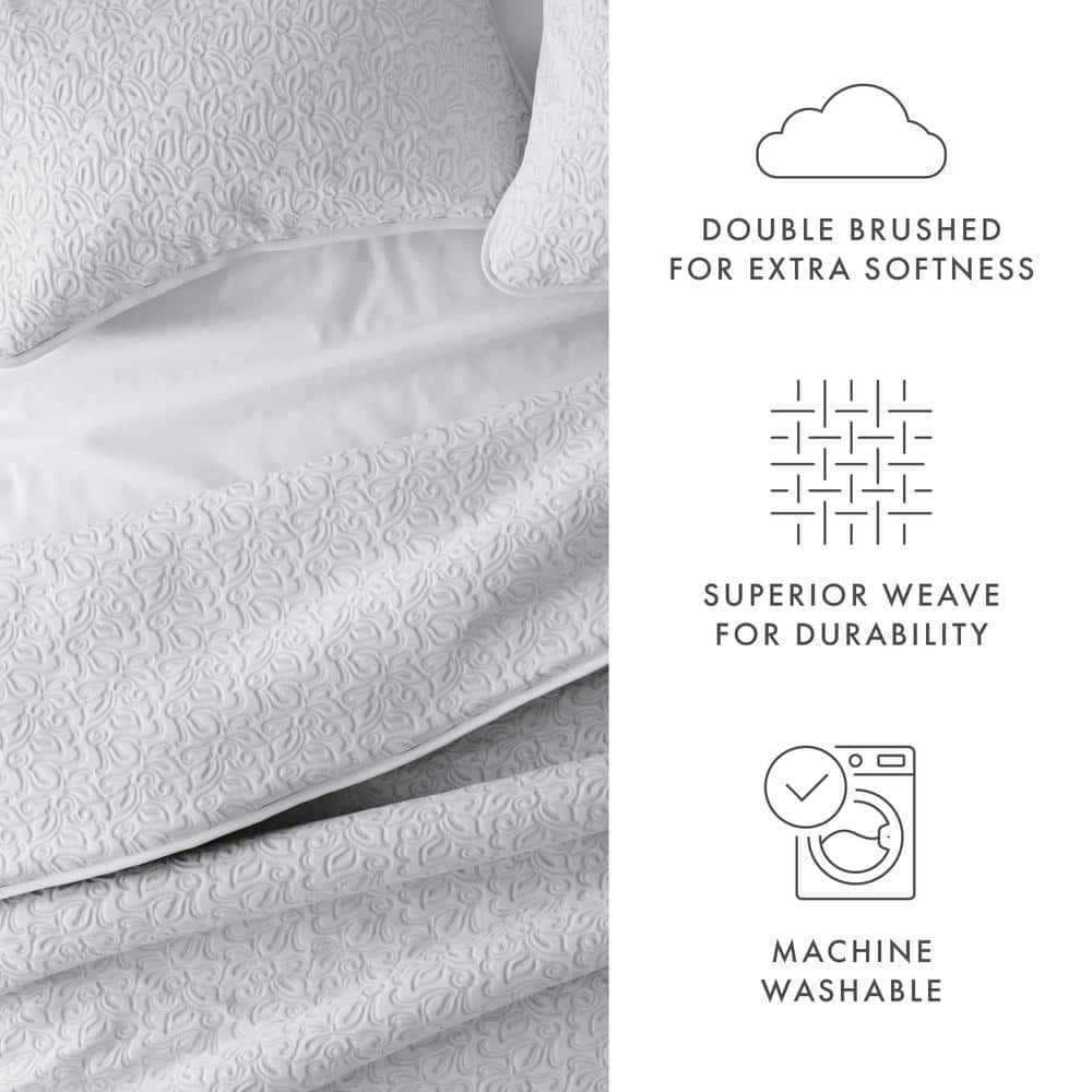 Light Gray Reversible Microfiber Full Quilt Set