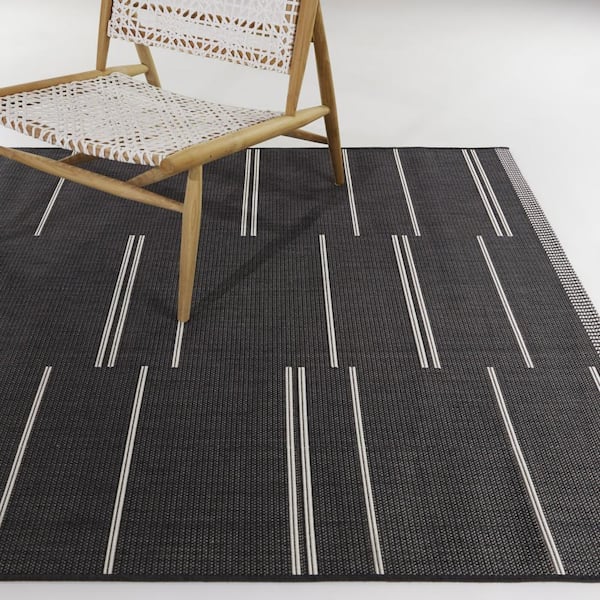 Xavier Charcoal 7 ft. 10 in. x 10 ft. Abstract Indoor/Outdoor Area Rug