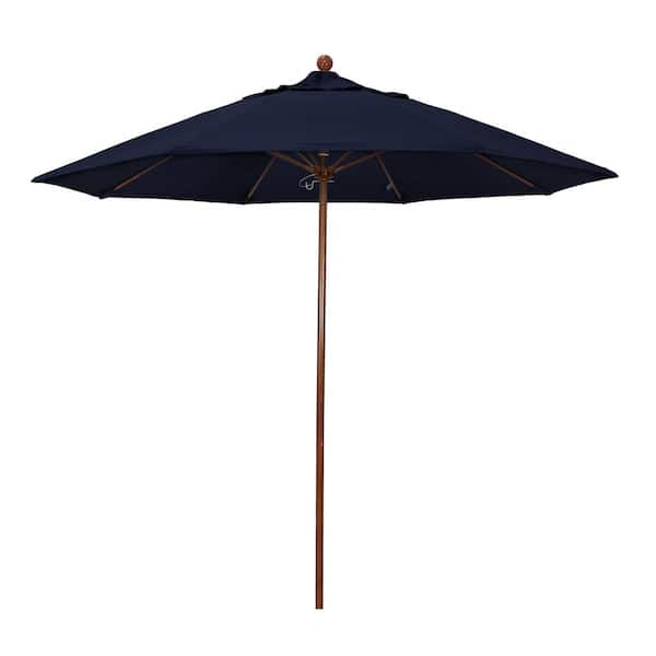California Umbrella 9 ft. Woodgrain Aluminum Commercial Market Patio Umbrella Fiberglass Ribs and Push Lift in Navy Olefin