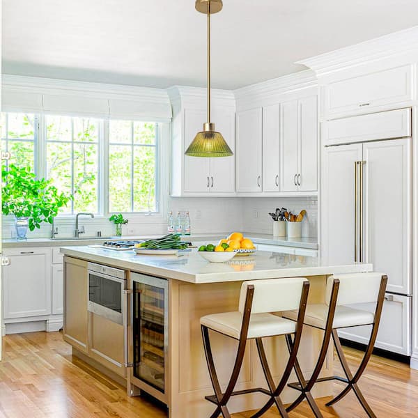 7.5 in. 1-Light Gold Pendant Light with Green Gradient Glass Shade