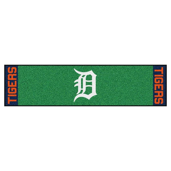 FANMATS MLB Detroit Tigers 1 ft. 6 in. x 6 ft. Indoor 1-Hole Golf Practice Putting Green