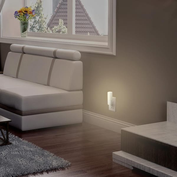 3.46 in. Plug-In Automatic Dusk to Dawn Cylinder and Directional LED Night Light, White (4-Pack)