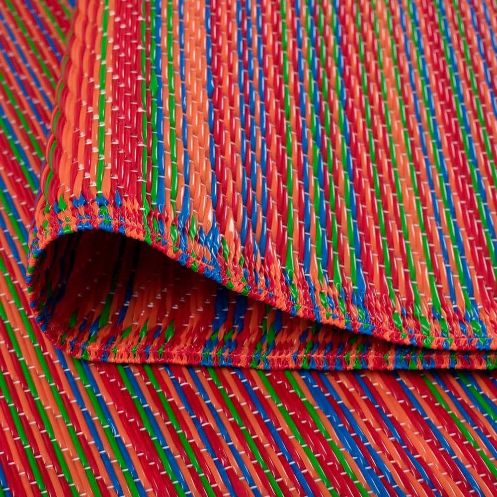 Sunset Stripe Red and Gray Synthetic 5' x 7' Area Rug