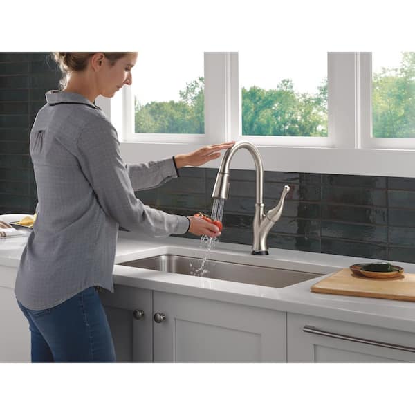 Delta Ophelia Touch2O Touchless Spotshield Stainless 16.25 in