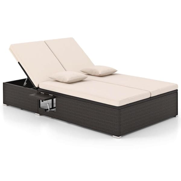 Costway 1-Piece Wicker Outdoor Daybed Double Chaise Lounge with Adjustable Backrests and Beige Cushions