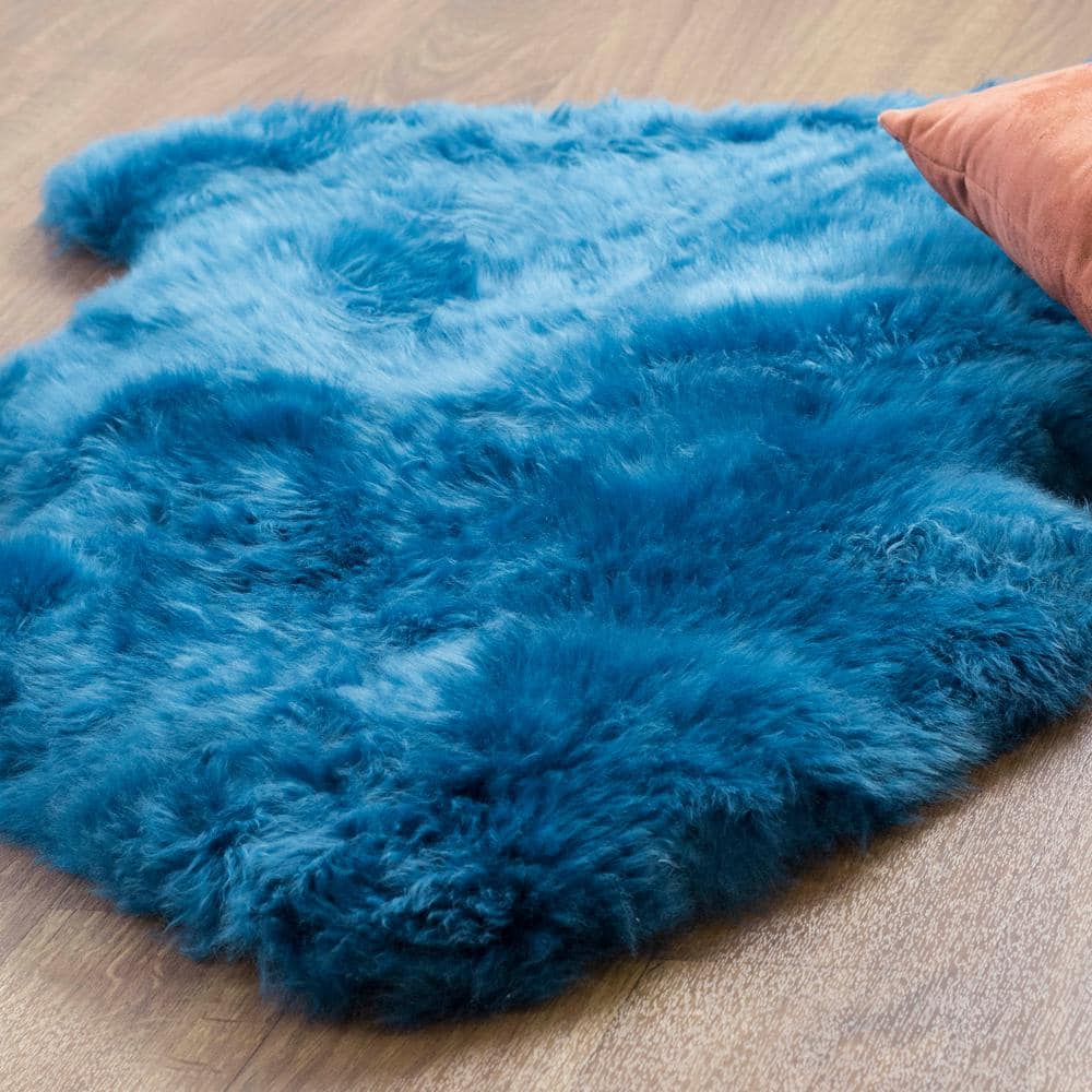 Super Area Rugs Genuine New Zealand Sheepskin Pelt 2 x 3 ft. Pacific Area Rug SHEEPSKINSINGLE