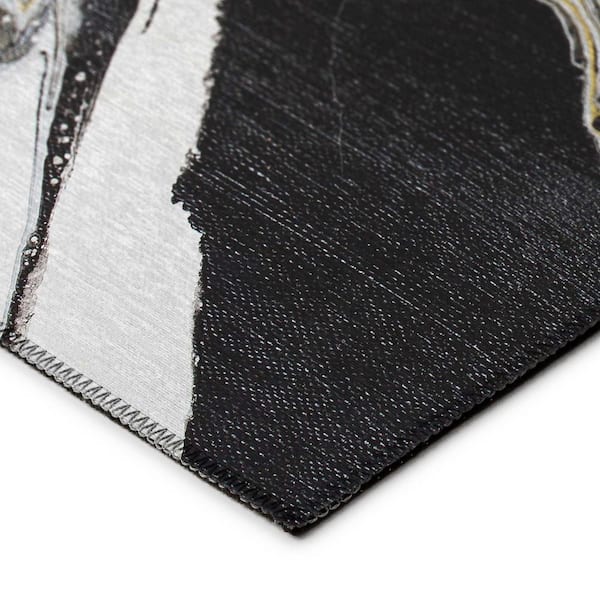 Karina Black 5 ft. x 7 ft. 6 in. Geometric Indoor/Outdoor Area Rug