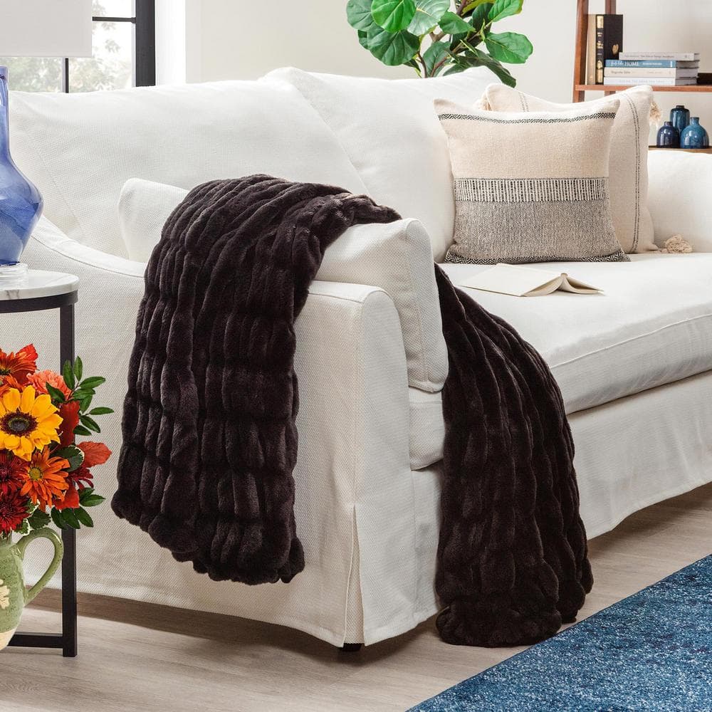 Luxurious Black Faux Fur Reversible Throw Blanket 50" x 65"