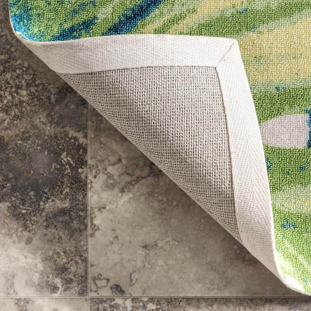 Lisa Green and Blue Synthetic Floral 8' x 10' Area Rug